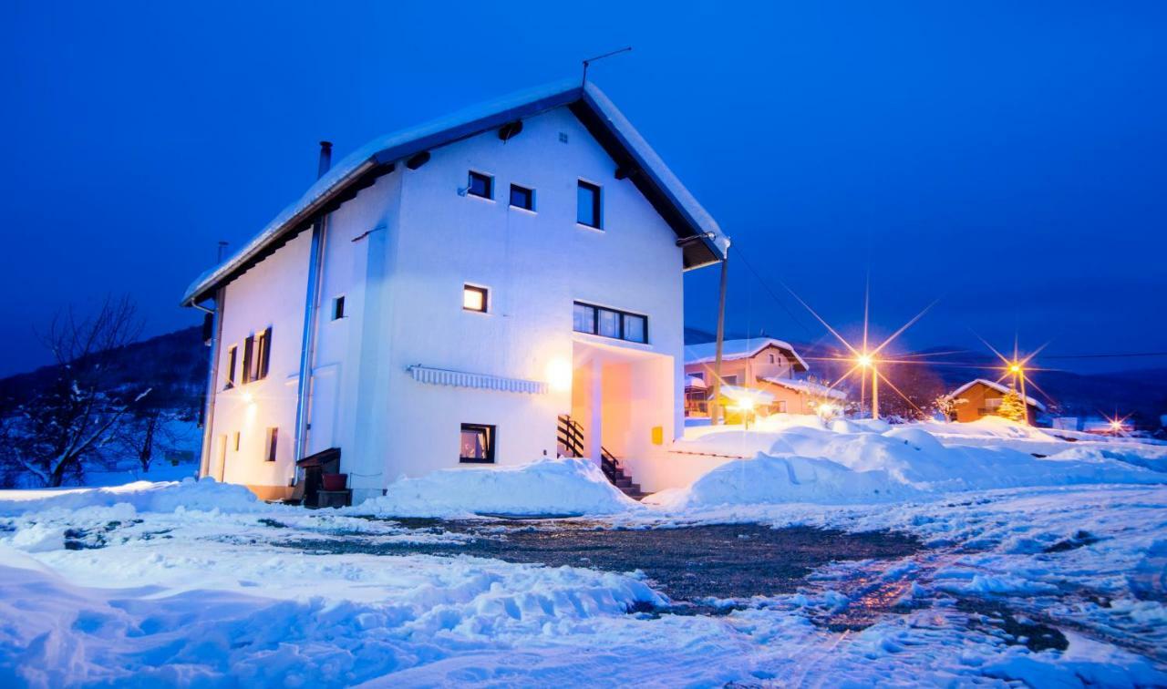 House Spehar Hotel Selište Drežničko Exterior foto