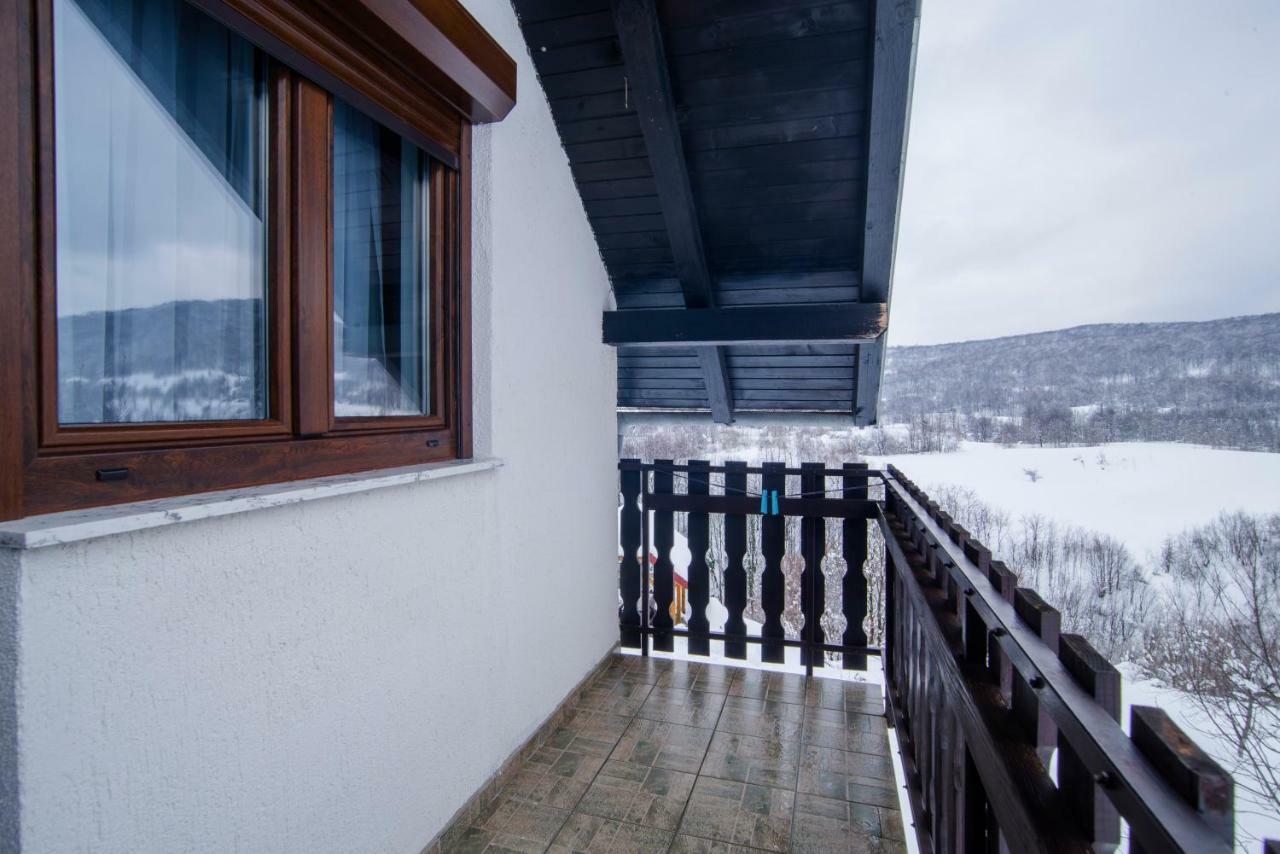 House Spehar Hotel Selište Drežničko Exterior foto